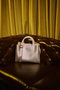 Vince Camuto Bolso Gold 36x26x11 cm, 100% Piel de Polivinilo, Elegante y Versátil para Cualquier Ocasión